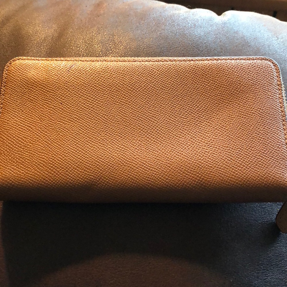Wallet - Picture 2 of 3